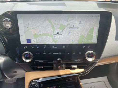 Used 2024 Lexus NX 350 AWD image 18