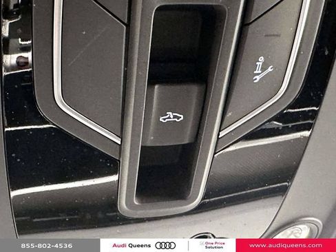 Certified 2023 Audi RS 7 Sportback AWD/4WD image 33