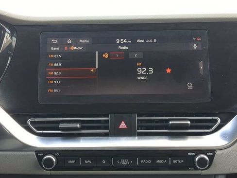 Used 2020 Kia Niro EX Premium FWD image 18