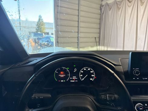 Used 2024 Honda CR-V Sport image 22