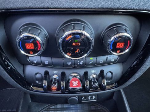 Used 2017 MINI Cooper Clubman S image 14