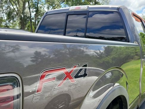 Used 2014 Ford F150 FX4 w/ Equipment Group 402A Luxury AWD/4WD image 18