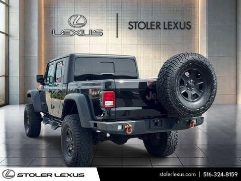 Used 2021 Jeep Gladiator Mojave AWD/4WD image 12