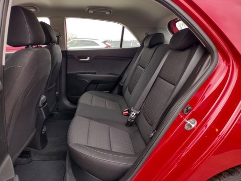 Used 2023 Kia Rio S image 7