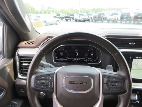 Certified 2024 GMC Sierra 1500 Denali w/ Denali Reserve Package AWD/4WD image 38