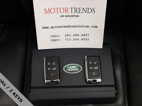 Used 2025 Land Rover Range Rover Long Wheelbase SE AWD/4WD image 53