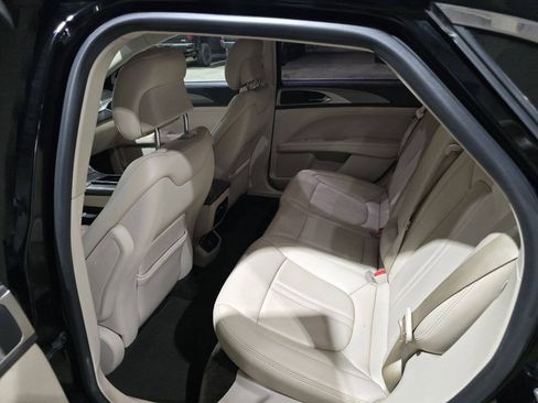 Used 2017 Lincoln MKZ Premiere FWD image 29