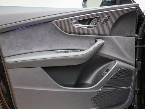 New 2026 Audi RS Q8 performance image 32