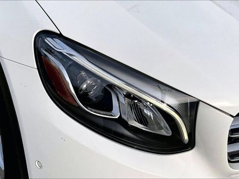 Used 2018 Mercedes-Benz GLC 300 image 30
