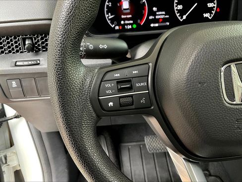 Used 2023 Honda CR-V LX image 11