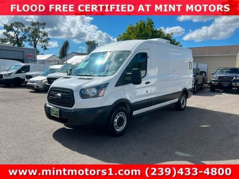 Used 2016 Ford Transit 150 148 Medium Roof image 4