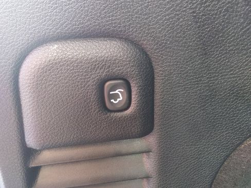 Used 2020 Jeep Grand Cherokee Limited image 9