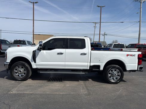 Used 2024 Ford F350 Lariat w/ Chrome Package image 5