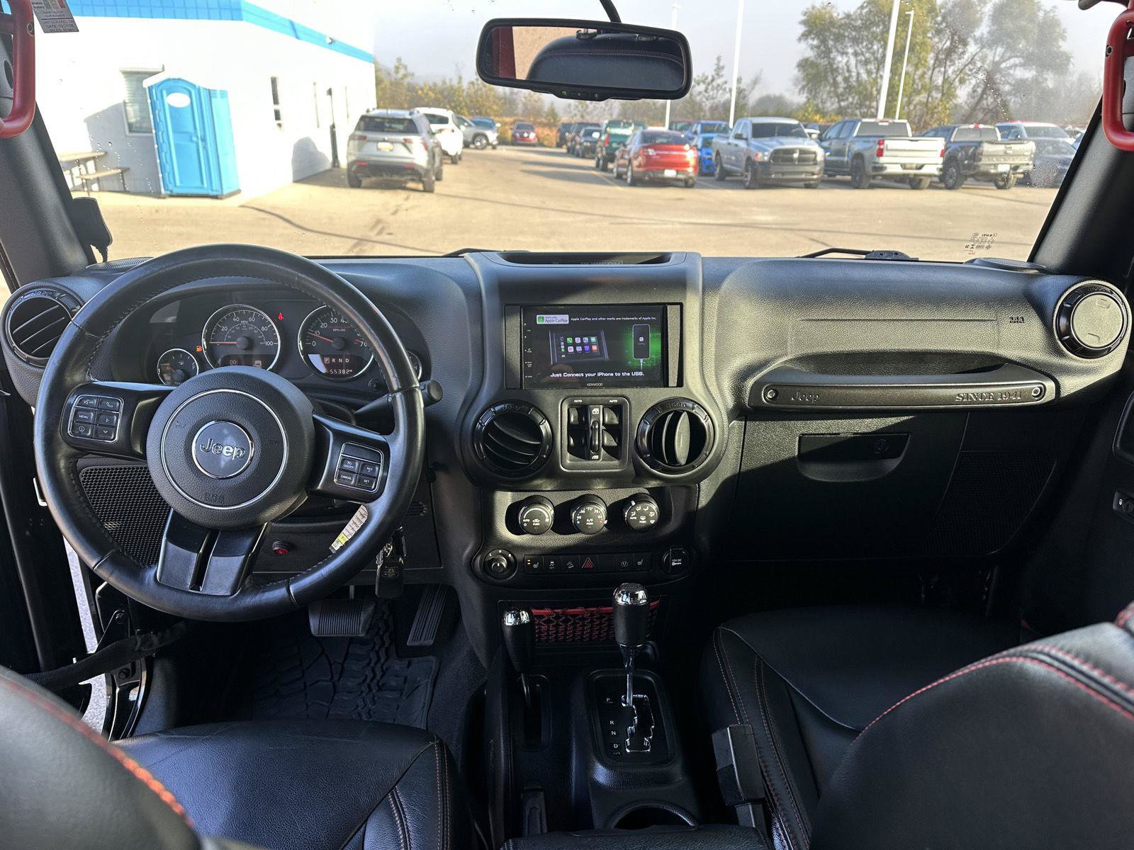 Used 2018 Jeep Wrangler Unlimited Rubicon AWD/4WD image 17