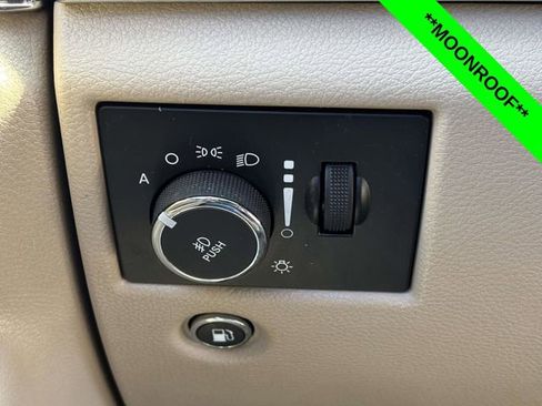 Used 2014 Jeep Grand Cherokee Overland image 14