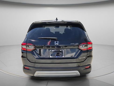 Used 2023 Honda Pilot EX-L image 6
