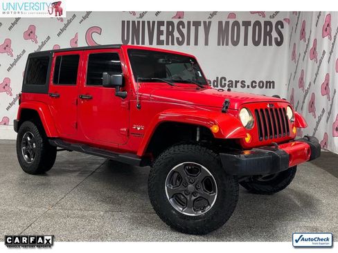 Used 2016 Jeep Wrangler Unlimited Sahara w/ Connectivity Group image 1