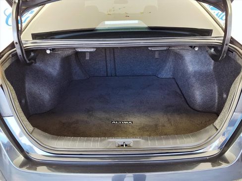 Used 2021 Nissan Altima 2.5 SV image 11