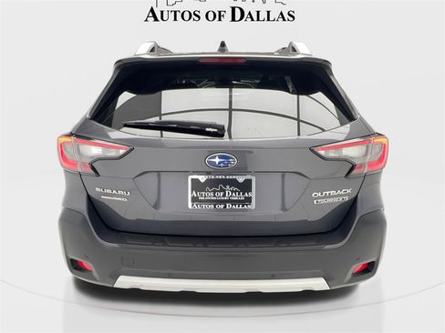 Used 2023 Subaru Outback Touring XT image 11