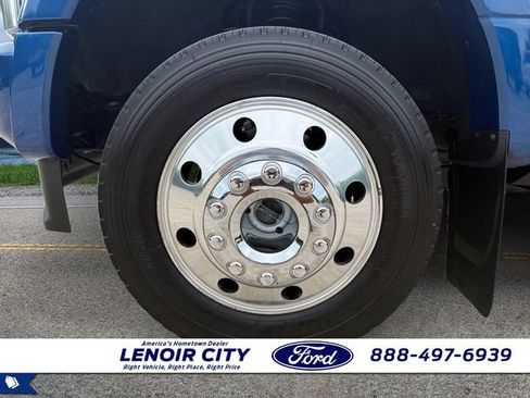 Used 2022 Ford F450 Platinum w/ FX4 Off-Road Package AWD/4WD image 9