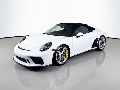 Certified 2019 Porsche 911 Speedster RWD image 1