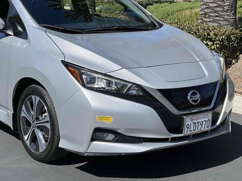 Used 2022 Nissan Leaf SV Plus image 52