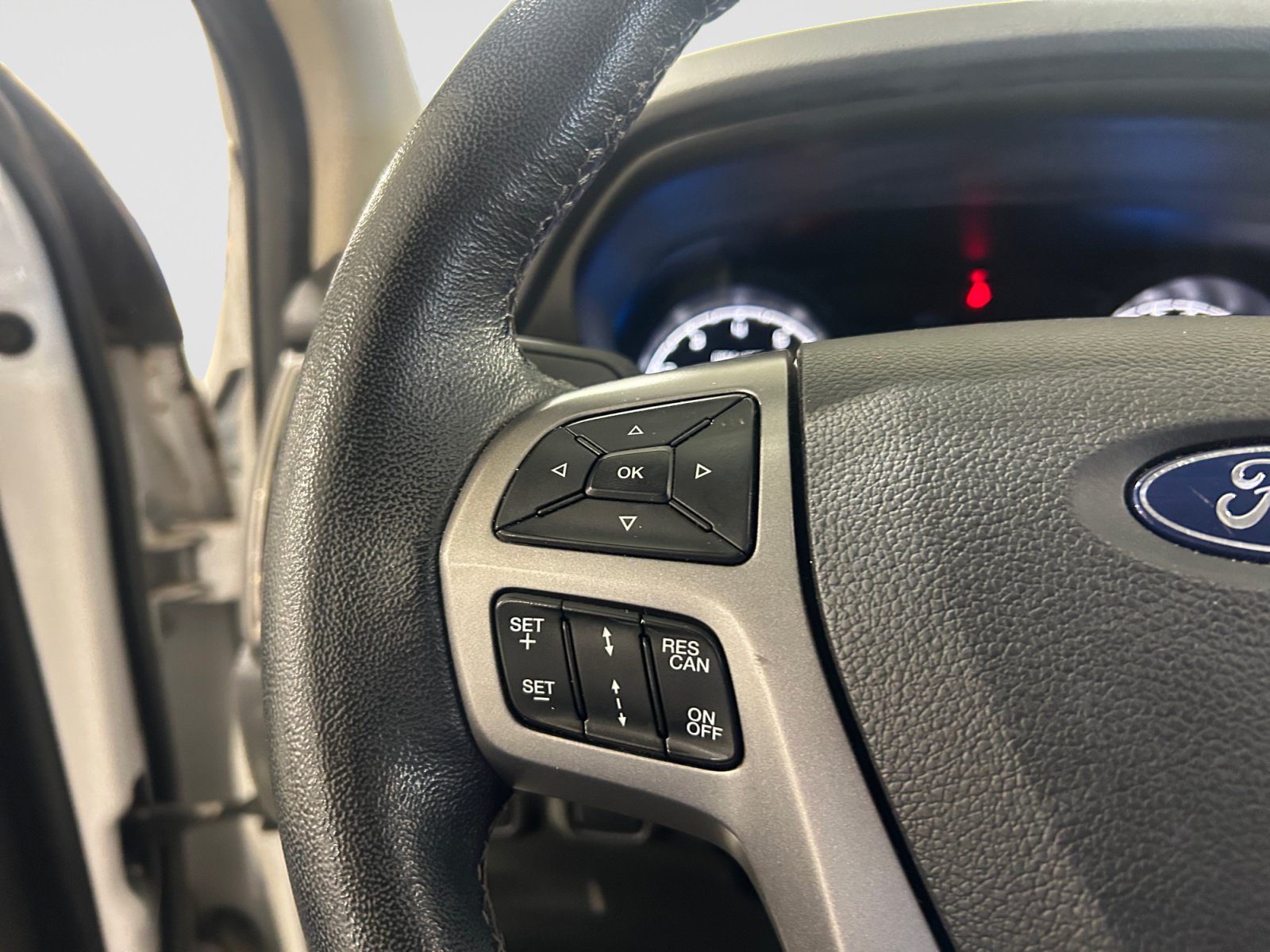 Used 2019 Ford Ranger XLT w/ Equipment Group 302A Luxury RWD image 14