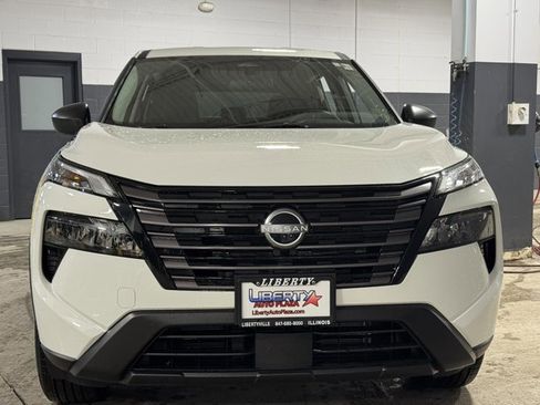 New 2026 Nissan Rogue S image 25