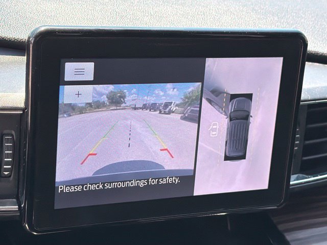 Used 2023 Ford Explorer Limited w/ Equipment Group 301A RWD image 28