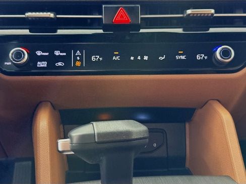 Certified 2026 Kia Sportage X-Line w/ X-Line Premium Package image 17