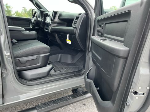 New 2026 RAM 2500 Tradesman AWD/4WD image 29