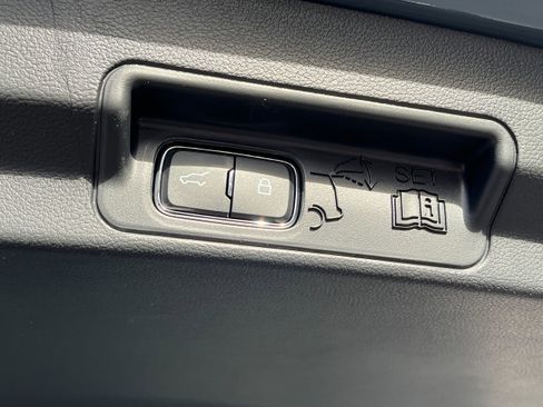 New 2026 Ford Explorer Active w/ Active Comfort Package image 14