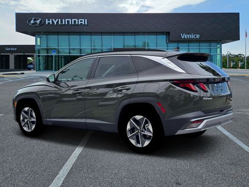New 2026 Hyundai Tucson SEL FWD image 23