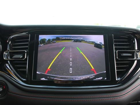 Used 2025 Dodge Durango GT RWD image 43