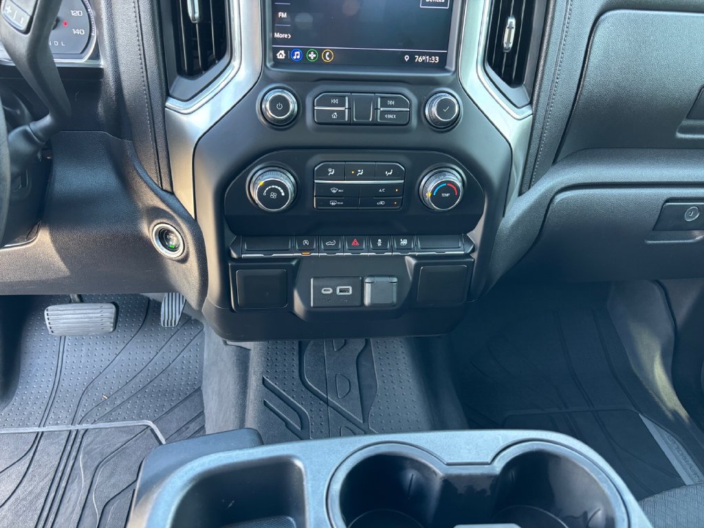Used 2020 Chevrolet Silverado 1500 RST w/ RST Value Package RWD image 12