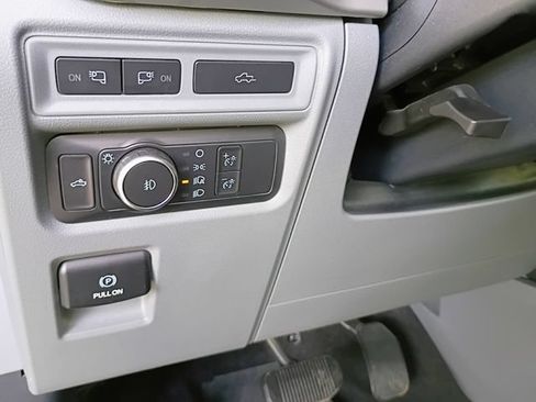 Used 2022 Ford F150 XLT w/ Equipment Group 302A High AWD/4WD image 26