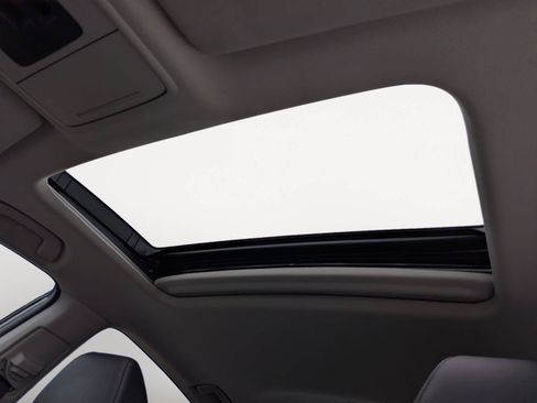 Used 2024 Honda Accord Touring image 54