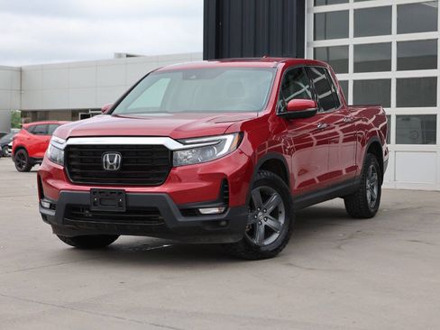 Used 2023 Honda Ridgeline RTL-E image 3