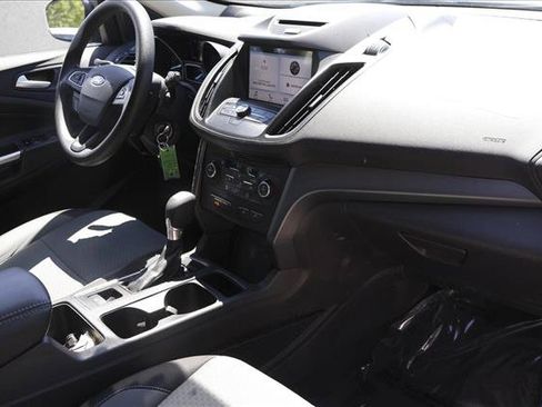 Used 2017 Ford Escape SE w/ Equipment Group 201A AWD/4WD image 27