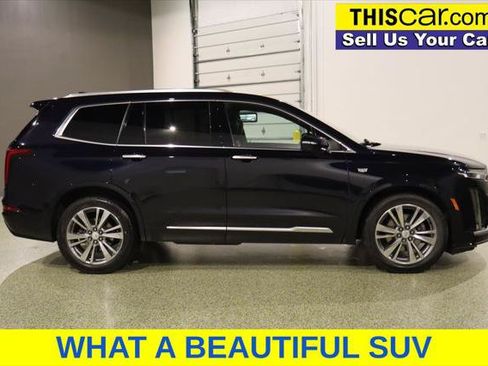 Used 2022 Cadillac XT6 Premium Luxury FWD image 9