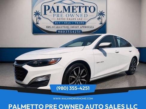 Used 2024 Chevrolet Malibu RS FWD image 1