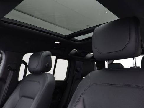 Used 2023 Land Rover Defender 110 Carpathian Edition AWD/4WD image 14