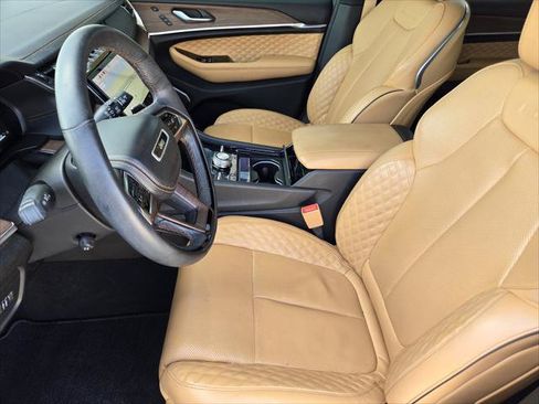 Certified 2023 Jeep Grand Cherokee L Summit w/ Advanced Protech Group IV AWD/4WD image 15