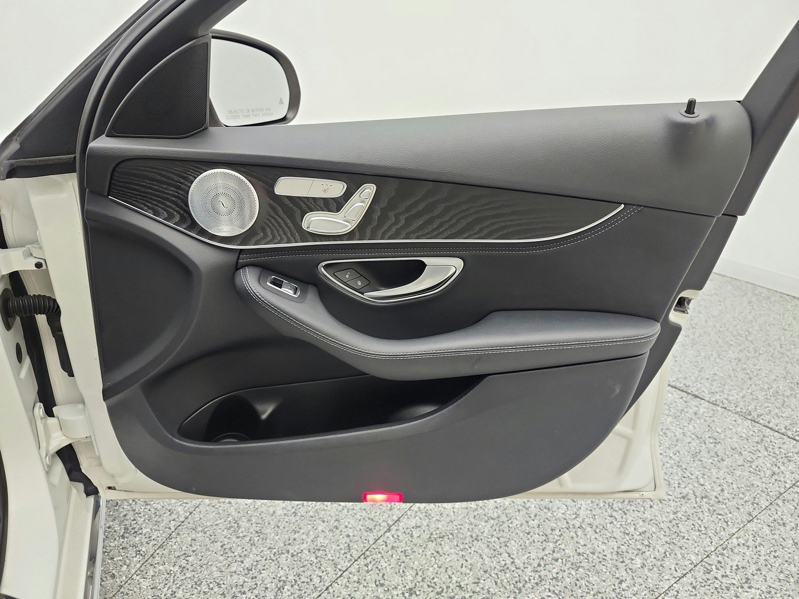 Used 2016 Mercedes-Benz C 300 Sedan image 20