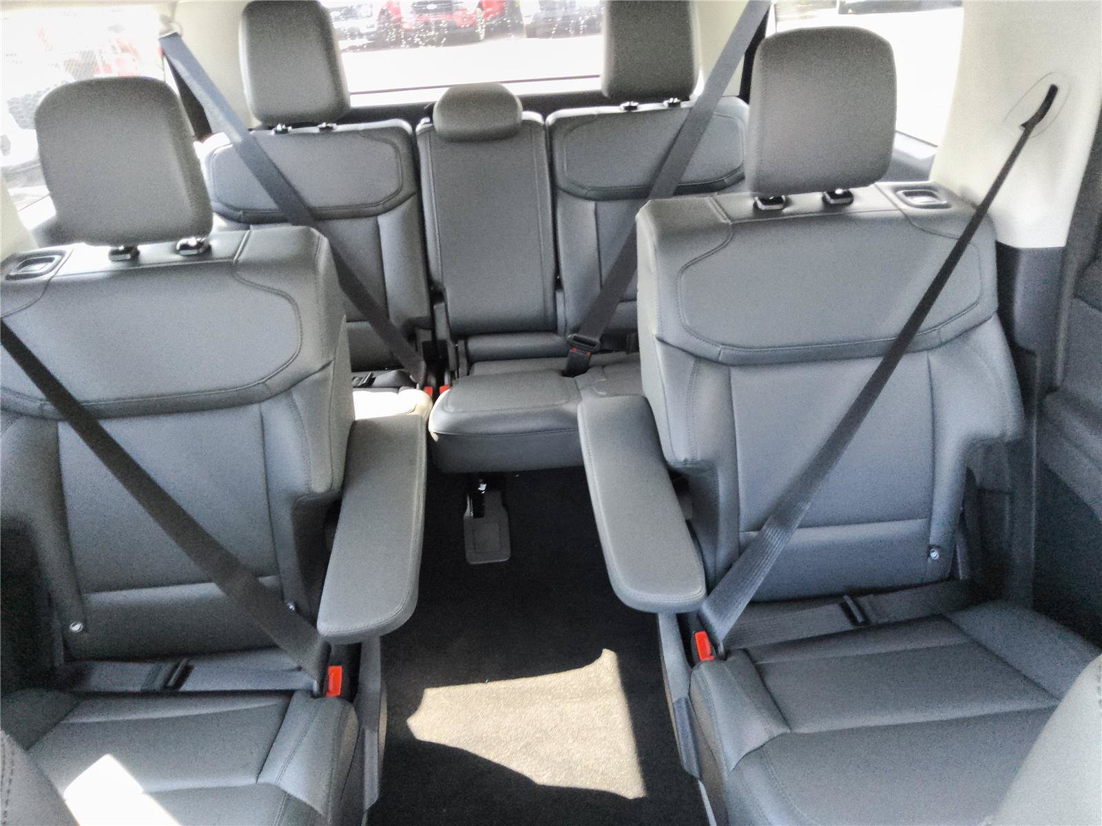New 2026 Ford Expedition Max Active RWD image 23