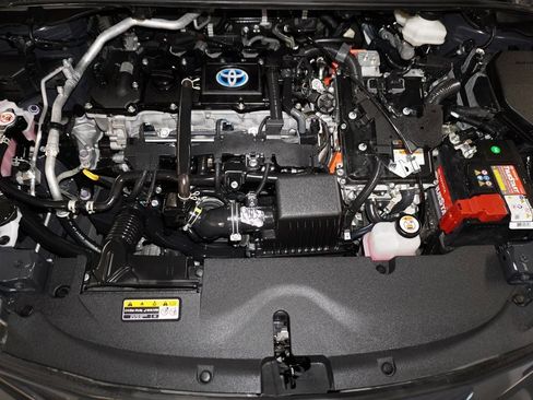 Used 2023 Toyota Corolla LE image 19