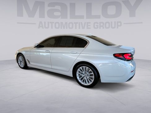 Used 2023 BMW 530i xDrive w/ Executive Package image 3