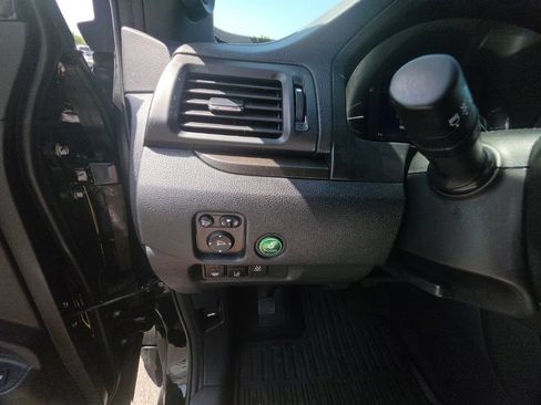 Certified 2025 Honda Passport TrailSport image 18
