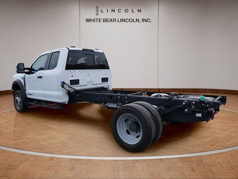 Used 2024 Ford F550 4x4 SuperCab Super Duty image 7