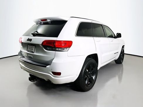 Used 2015 Jeep Grand Cherokee Altitude image 9